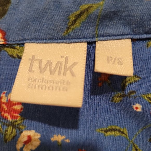 Twik button down shirt - Picture 2 of 3